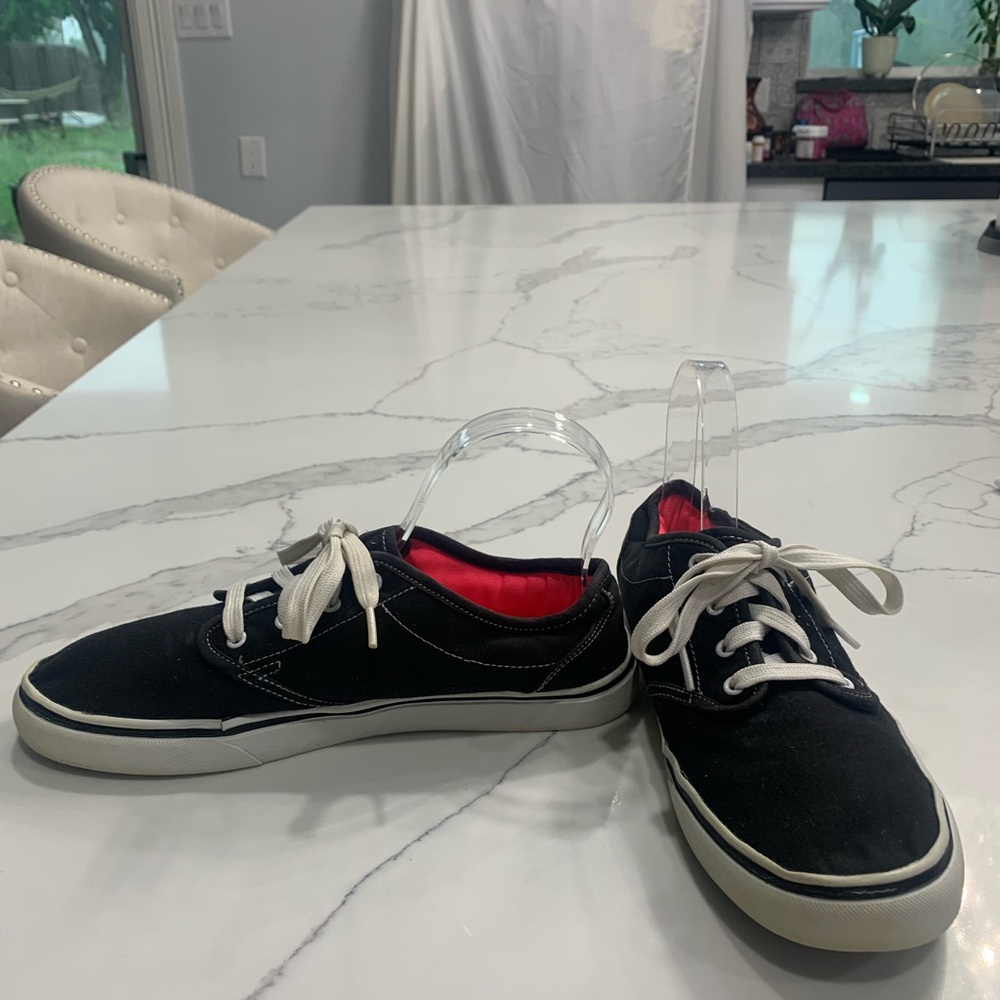 Faded Glory Girls Black With Hot Pink Lace Up Sneakers. Size 20 Girls - Picture 8 of 8